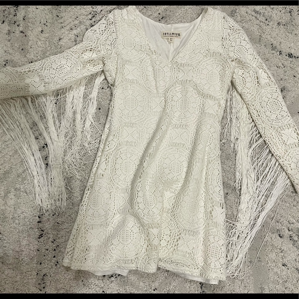 IDYLLWIND WOMEN'S FAIRLANE CROCHET FRINGE IVORY DRESS